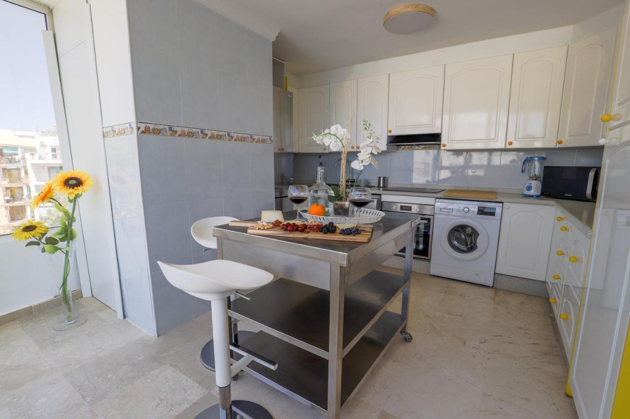 Marbella Centre Beachfront & Pool Ngoại thất bức ảnh